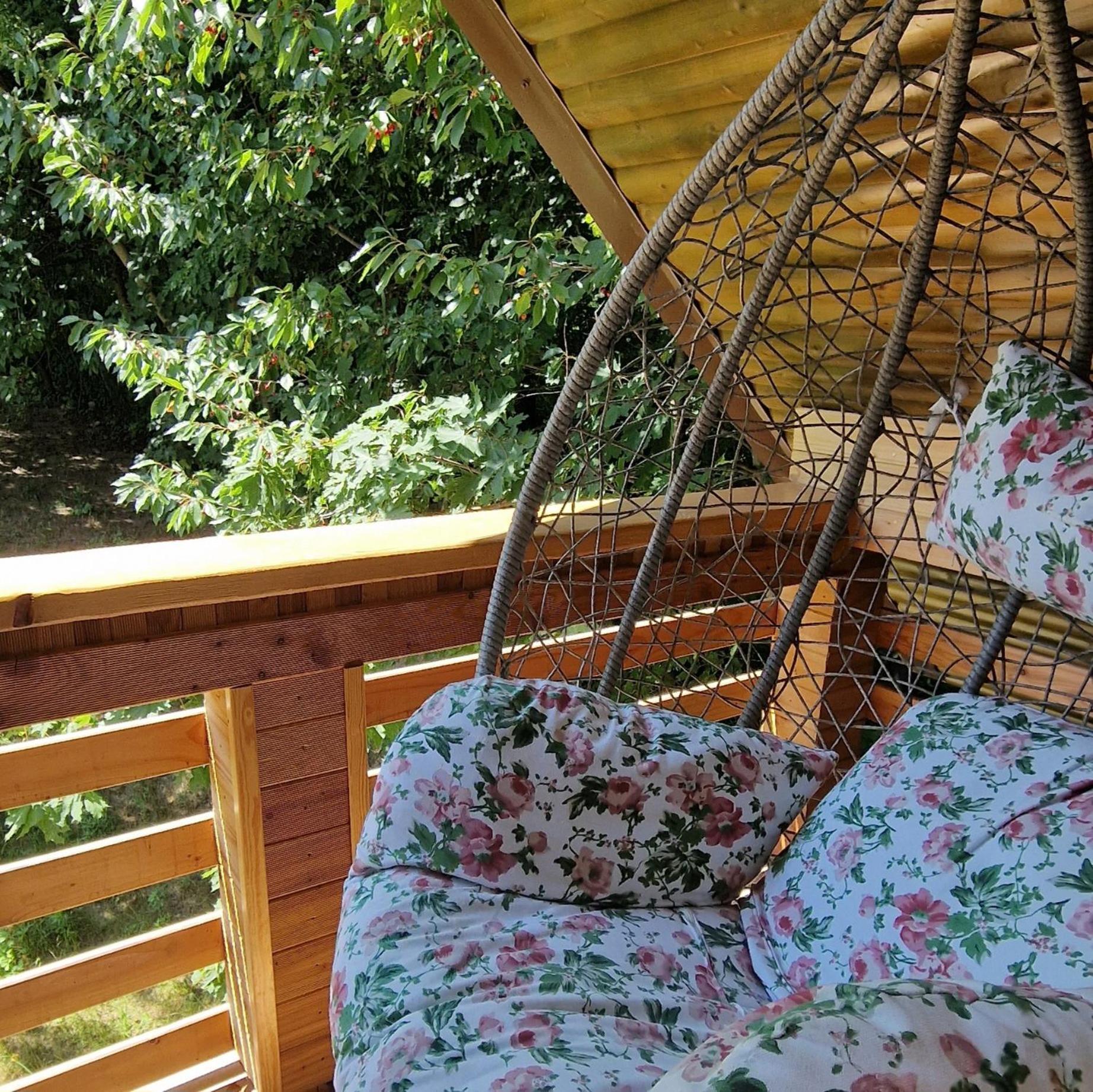 Provence Suceava Hotell Exteriör bild