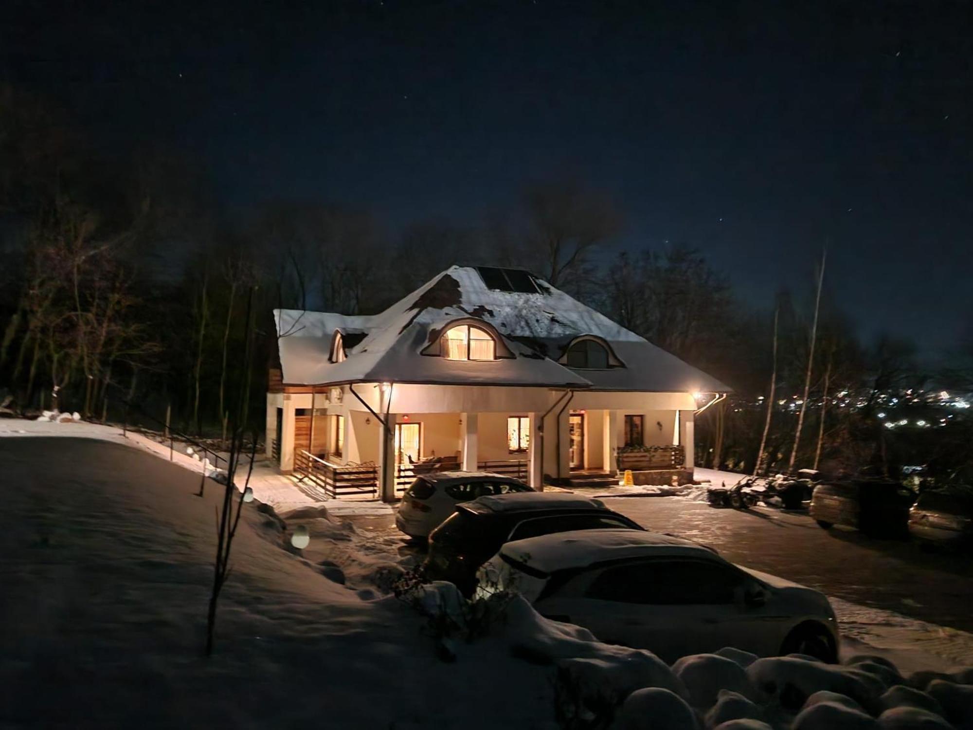Provence Suceava Hotell Exteriör bild